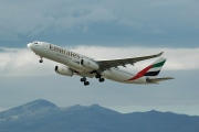 A6-EKW, Airbus A330-200, Emirates