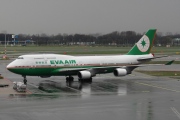 B-16409, Boeing 747-400M, EVA Air