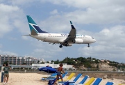 C-FBWJ, Boeing 737-700, WestJet