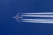 Airbus A380-800, Emirates