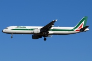 EI-IXV, Airbus A321-100, Alitalia