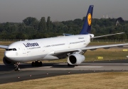 D-AIKD, Airbus A330-300, Lufthansa