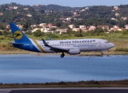 UR-GAQ, Boeing 737-300, Ukraine International Airlines