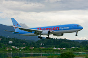 G-OBYI, Boeing 767-300ER, Thomsonfly