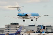 PH-KZG, Fokker 70, KLM Cityhopper