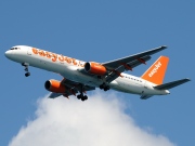 OH-AFJ, Boeing 757-200, easyJet