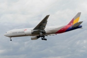 HL7755, Boeing 777-200ER, Asiana Airlines