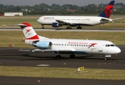 OE-LFH, Fokker 70, Austrian Arrows (Tyrolean Airways)