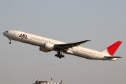 JA736J, Boeing 777-300ER, Japan Airlines