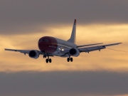 LN-KKR, Boeing 737-300, Norwegian Air Shuttle
