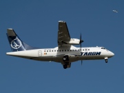 YR-ATD, ATR 42-500, Tarom