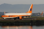 D-AHLK, Boeing 737-800, Hapag-Lloyd Kreuzfahrten