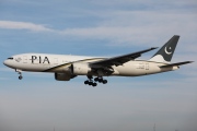 AP-BGK, Boeing 777-200ER, Pakistan International Airlines (PIA)