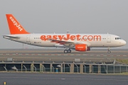 G-EZTS, Airbus A320-200, easyJet