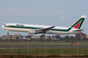 I-DEIG, Boeing 767-300ER, Alitalia