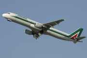 I-BIXT, Airbus A321-100, Alitalia