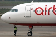 D-ABDU, Airbus A320-200, Air Berlin