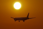 HS-TKD, Boeing 777-300, Thai Airways