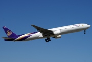 HS-TKF, Boeing 777-300, Thai Airways