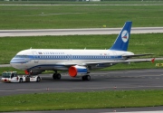 HB-IOT, Airbus A320-200, Azerbaijan Airlines