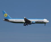 UK67002, Boeing 767-300ER, Uzbekistan Airways