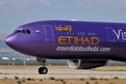 A6-AFA, Airbus A330-300, Etihad Airways