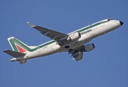 EI-DFH, Embraer ERJ 170-100LR, Alitalia