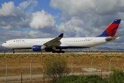 N809NW, Airbus A330-300, Delta Air Lines