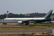 VP-BKS, Boeing 767-300, KalAir