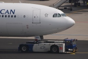 ZS-SNH, Airbus A340-600, South African Airways