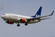 LN-TUL, Boeing 737-700, Scandinavian Airlines System (SAS)