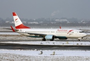 OE-LNQ, Boeing 737-800, Austrian