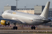 EC-LLM, Airbus A320-200, Vueling