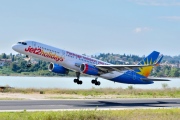 G-LSAL, Boeing 757-200, Jet2.com