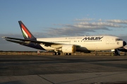 HA-LHB, Boeing 767-200ER, MALEV Hungarian Airlines