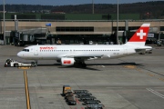 HB-IJX, Airbus A320-200, Swiss International Air Lines