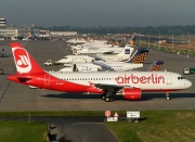 D-ALTD, Airbus A320-200, Air Berlin