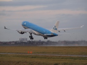 PH-AOL, Airbus A330-200, KLM Royal Dutch Airlines