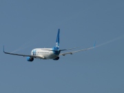 C-GOAF, Boeing 737-800, XL Airways