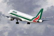 EI-DSP, Airbus A320-200, Alitalia