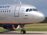 VQ-BHL, Airbus A320-200, Aeroflot