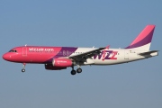 HA-LWL, Airbus A320-200, Wizz Air