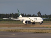 AP-BGJ, Boeing 777-200ER, Pakistan International Airlines (PIA)