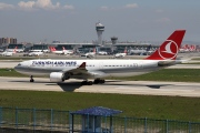 EI-EZL, Airbus A330-200, Turkish Airlines