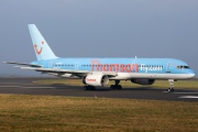 G-BYAW, Boeing 757-200, Thomsonfly