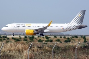 EC-LVP, Airbus A320-200, Vueling