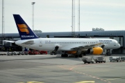 TF-IST, Boeing 757-200, Icelandair