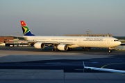 ZS-SNB, Airbus A340-600, South African Airways