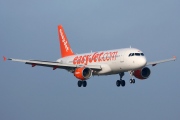 G-EZWG, Airbus A320-200, easyJet