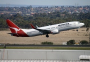 VH-VXK, Boeing 737-800, Qantas